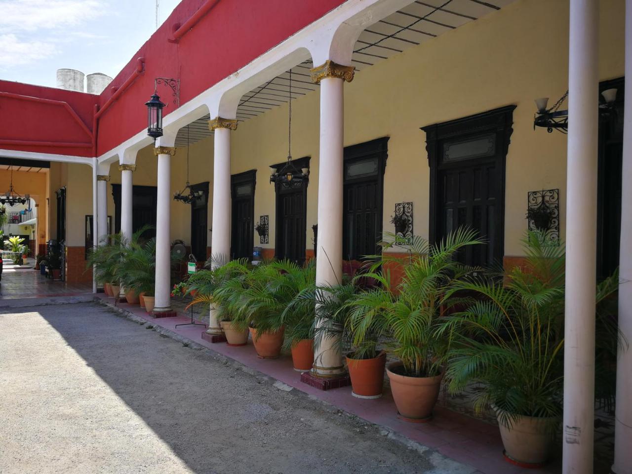 Meridano Hotel 3*